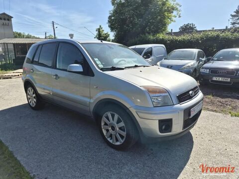 Annonce voiture Ford Fiesta 2499 �