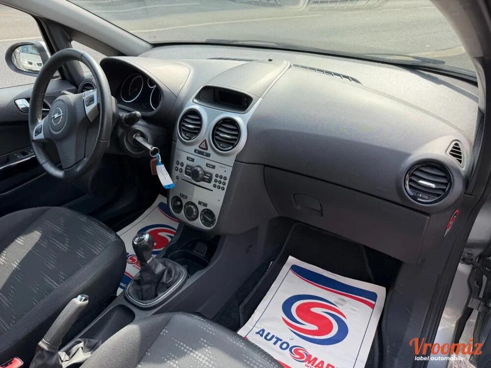 Corsa 1.4 TWINPORT 100 EDITION 2011 occasion 91200 Athis-Mons