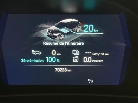 300 1.6 225H 180 PHEV HYBRID 13.2KWH PERFORMANCE LINE PLUS EAT B 2022 occasion 78410 Aubergenville