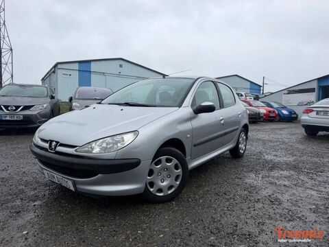 Annonce voiture Peugeot 206 3990 €