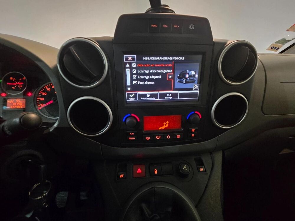 Berlingo (II) MULTISPACE 1.2L 110ch FEEL 2016 occasion 17000 La Rochelle