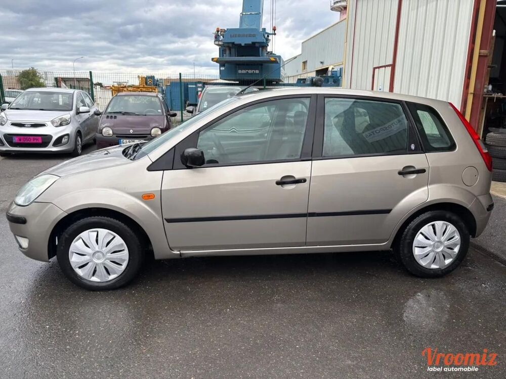 Fiesta 1.4 80 AMBIENTE BVA 2003 occasion 45770 Fleury-les-Aubrais