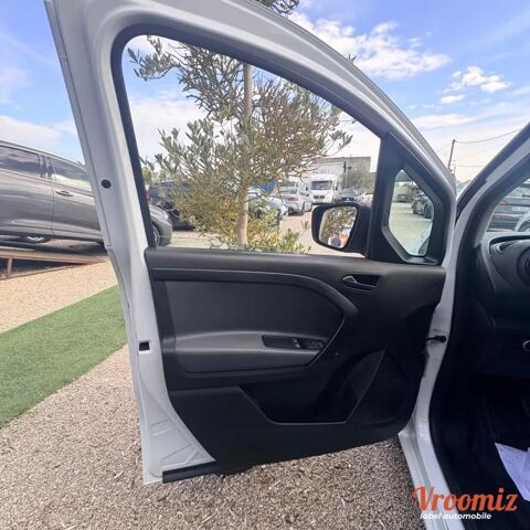 Citan fourgon FOURGON 1.5 109 CDI 95 FIGHTER 2022 occasion 78490 Galluis