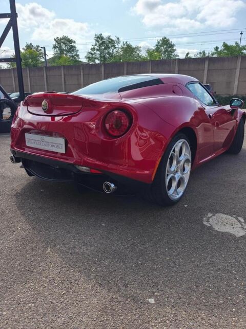 4C COUPE 1.8 TBI 240 EDITION STANDARD TCT BVA 2014 occasion 78410 AUBERGENVILLE