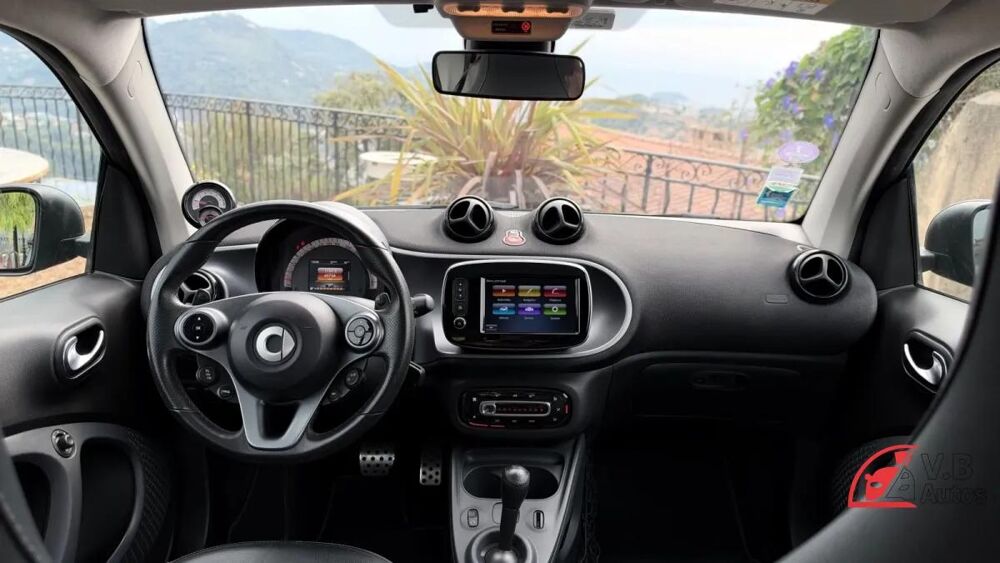 ForTwo 0.9 T 90 PRIME TWINAMIC BVA 2018 occasion 06220 Antibes