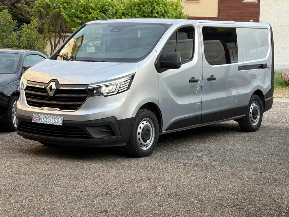 Trafic COMBI 2.0 DCI 150 L2 ENERGY ZEN START-STOP 2022 occasion 69003 LYON