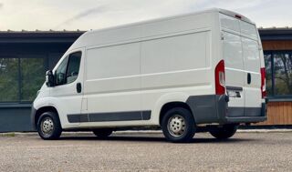 Boxer FOURGON 330 2.0 BLUEHDI 110 L2H2 PACK CLIM 2017 occasion 78550 Bazainville