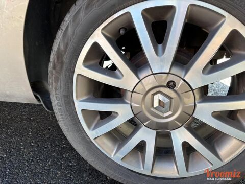 Clio 1.5 DCI 90 ENERGY INITIALE PARIS 2011 occasion 45770 Fleury-les-Aubrais