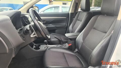 Outlander 2.2 DID 150 INSTYLE 4WD BVA 2015 occasion 57130 ARS-SUR-MOSELLE
