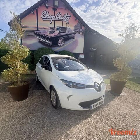 Zo&eacute; R240 ZE 90 22KWH ACHAT-INTEGRAL CHARGE-NORMALE BVA 2016 occasion 78490 Galluis