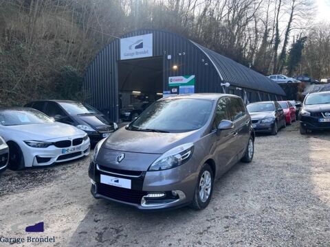 Car - Bus Car - Bus 2012 occasion Sathonay-Camp 69580