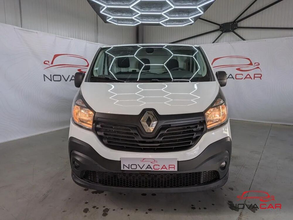 Trafic FOURGON 1.6 DCI 120 1T2 L2H1 GRAND-CONFORT 2019 occasion 31390 Carbonne