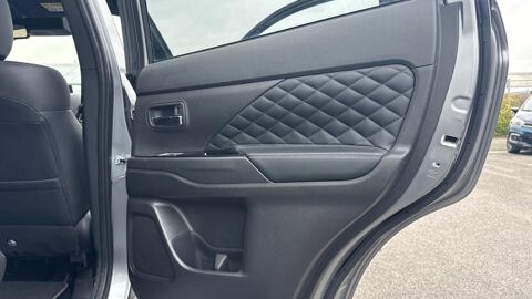 Outlander 2.4 PHEV PHEV Intro Edition 4WD 2020 occasion 60200 Compi&egrave;gne