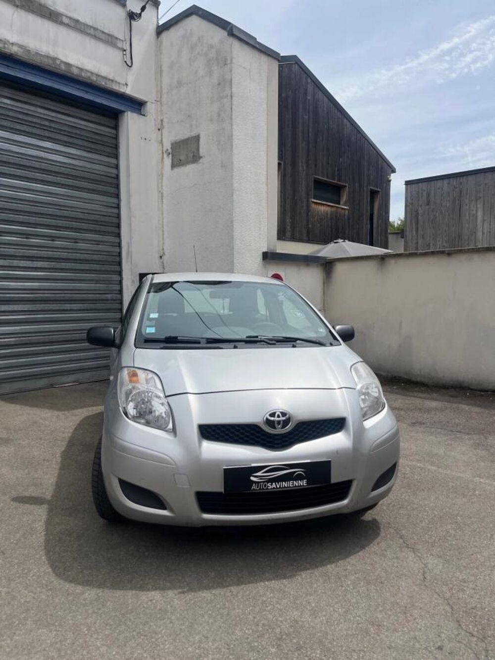 Yaris 1.0 VVTI 70 2009 occasion 10300 Sainte-Savine