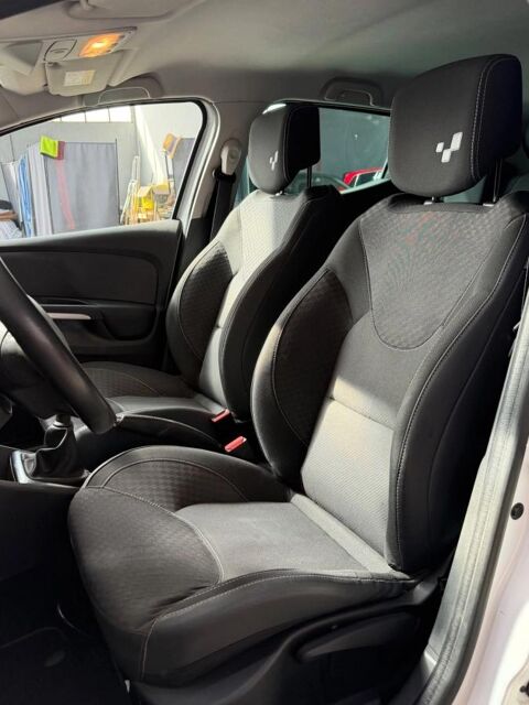 Clio 0.9 TCE 90 GT LINE START-STOP 2016 occasion 43000 Le Puy-en-Velay