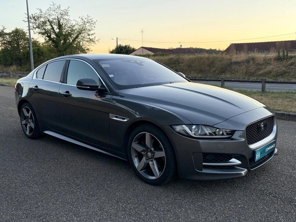 XE 2.0 D 180 R-SPORT BVA 2015 occasion 69330 MEYZIEU