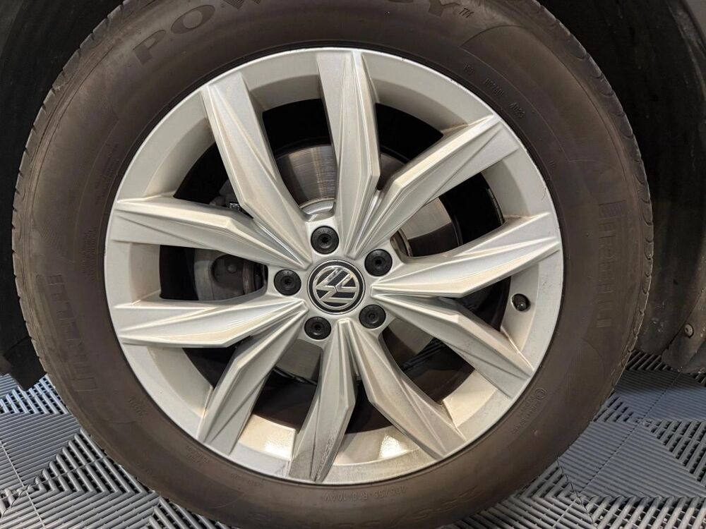 Tiguan 2.0 TDI 150 BLUEMOTION CARAT DSG BVA 2017 occasion 78410 Aubergenville