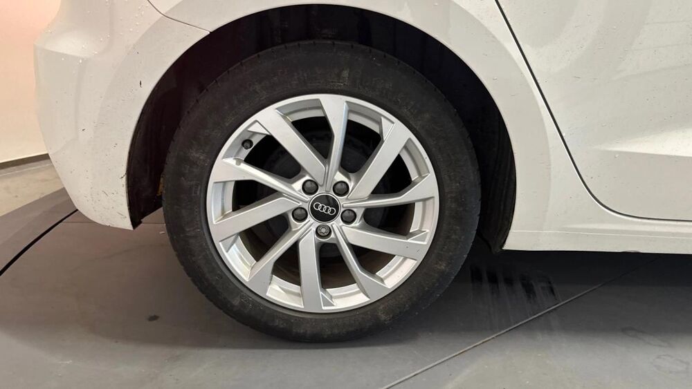 A1 25 TFSI 25 TFSI Design 2022 occasion 76190 Auzebosc