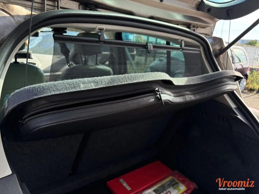 Clio 1.5 DCI 90 ENERGY INITIALE PARIS 2011 occasion 45770 Fleury-les-Aubrais