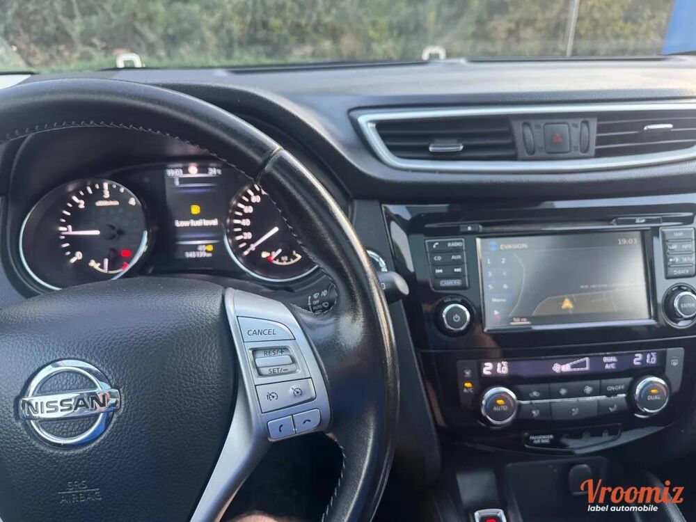 Qashqai 1.6 DCI 130 CONNECTA 360 2016 occasion 89340 Villeneuve-la-Guyard