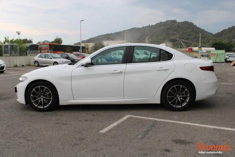 Giulia 2 II - 2.2 JTDM 160 SUPER AT8 - Garantie 12 Mois 2018 occasion 13860 Peyrolles-en-Provence
