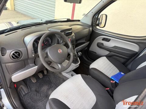 Doblo COMBI 1.9 MJT 120 FAMILY 2009 occasion 77250 &Eacute;cuelles