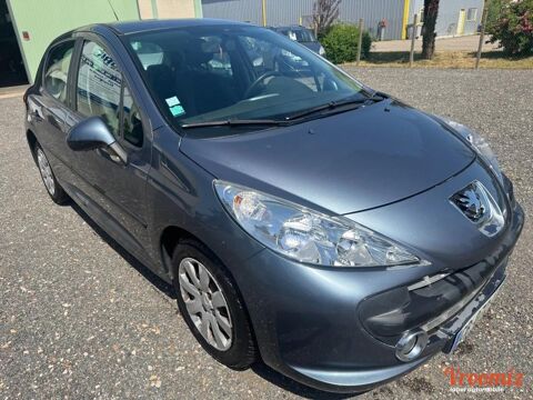 207 1.6 HDI 90 STYLE 2008 occasion 89340 Villeneuve-la-Guyard