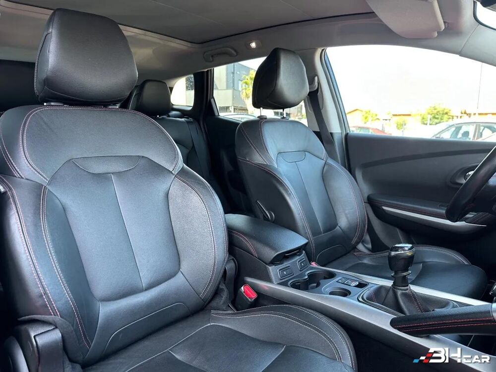 Kadjar 1.2 TCE 130 ENERGY BLACK EDITION 2017 occasion 33980 Audenge