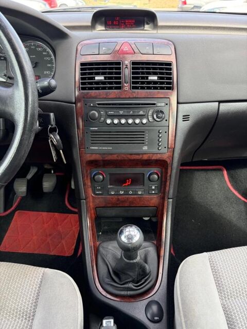 307 1.6 HDI 110 GRIFFE 2005 occasion 77700 SERRIS