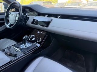 Range Rover Evoque 2.0 D180 180 HYBRID MHEV R-DYNAMIC 4WD BVA 2019 occasion 45560 Saint Denis en Val