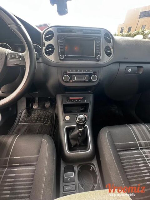 Tiguan 2.0 TDI 110 BLUEMOTION LOUNGE 2015 occasion 94520 P&eacute;rigny