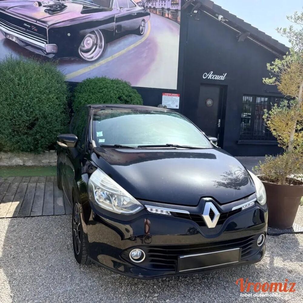 Clio 0.9 TCE 90 ENERGY LIMITED 2016 occasion 78490 Galluis
