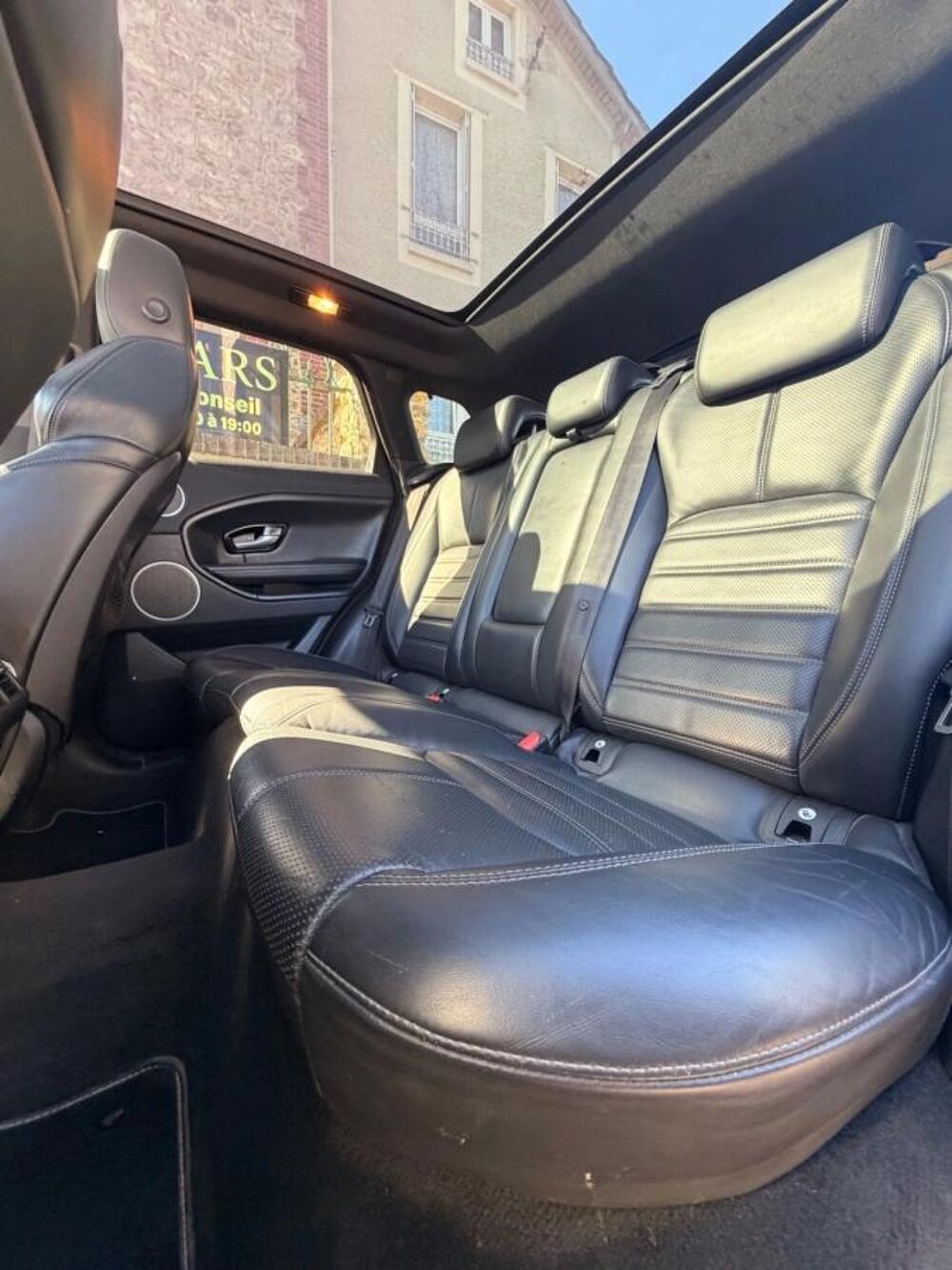 Range Rover Evoque 2.0 TD4 180 HSE DYNAMIC 4WD BVA 2016 occasion 78570 Andr&eacute;sy