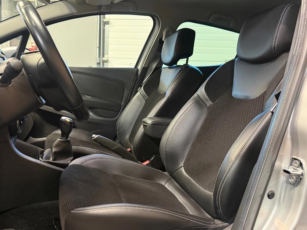 Clio 0.9 TCE 90 ENERGY INTENS 2018 occasion 78410 Aubergenville