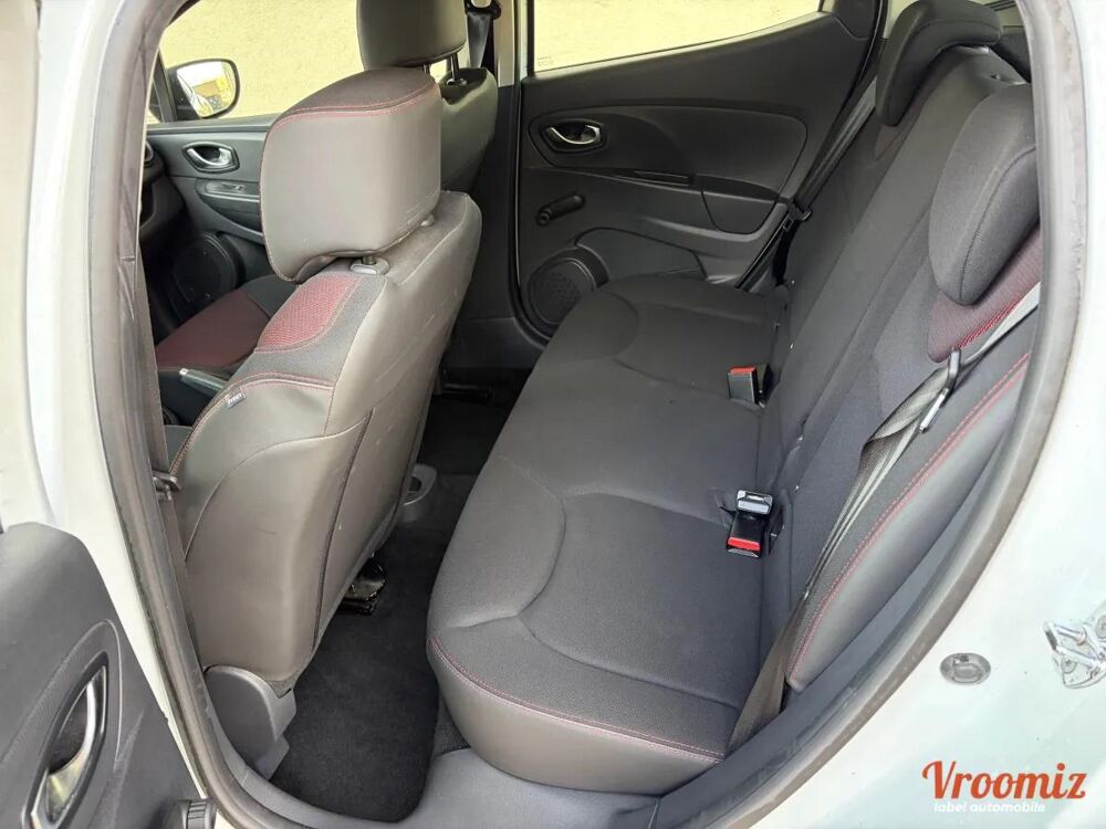 Clio 1.2 75 LIFE 2016 occasion 77250 &Eacute;cuelles