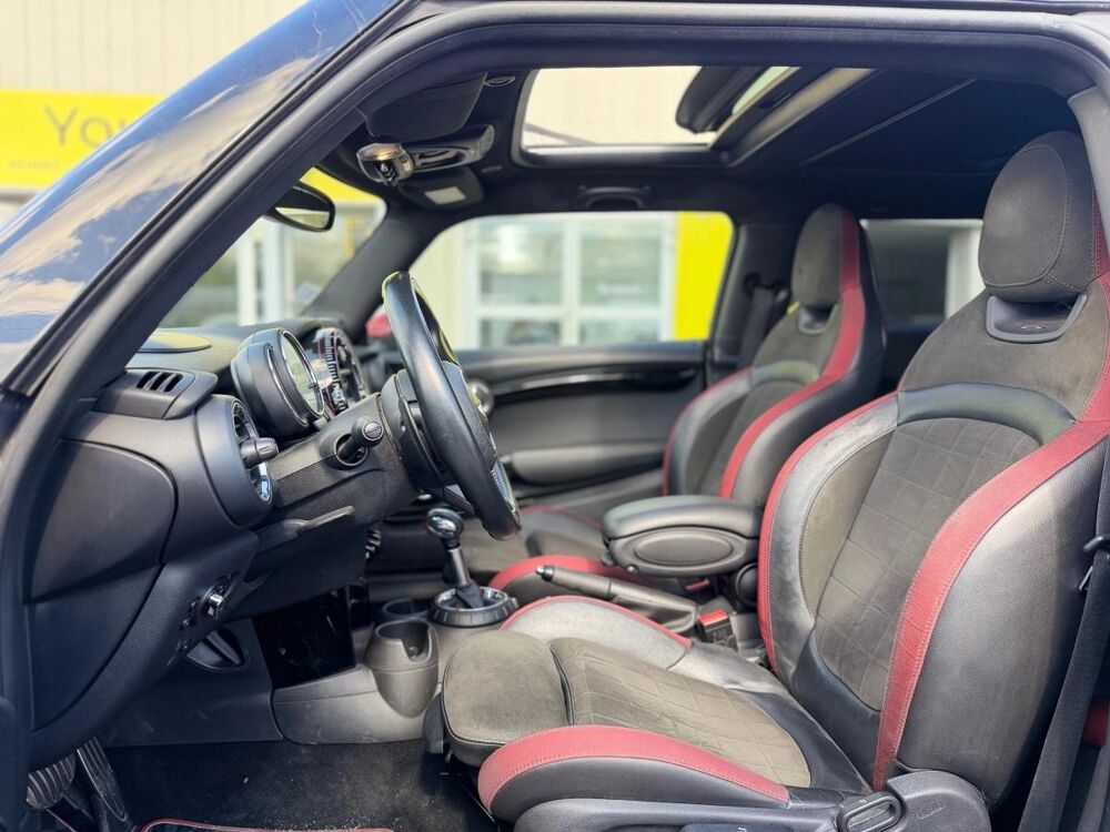 MINI COUPE 2.0 230 JOHN COOPER WORKS BVA 2015 occasion 78630 Orgeval