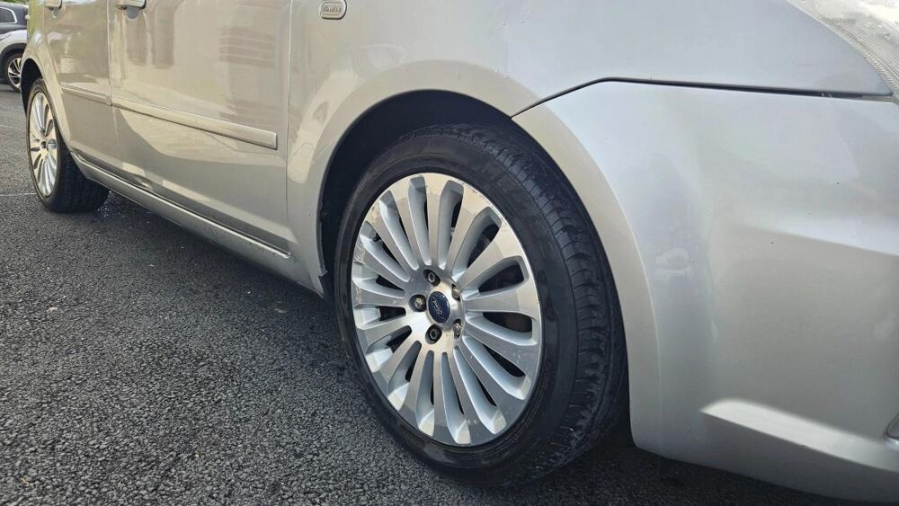 Focus C-MAX 1.6 TDCI 90 TITANIUM 2009 occasion 41220 THOURY