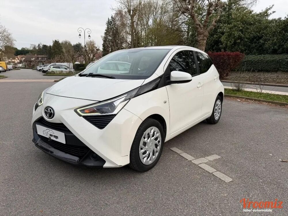 Aygo 1.0 VVTI 70 X-PLAY 2020 occasion 78490 Montfort l'Amaury