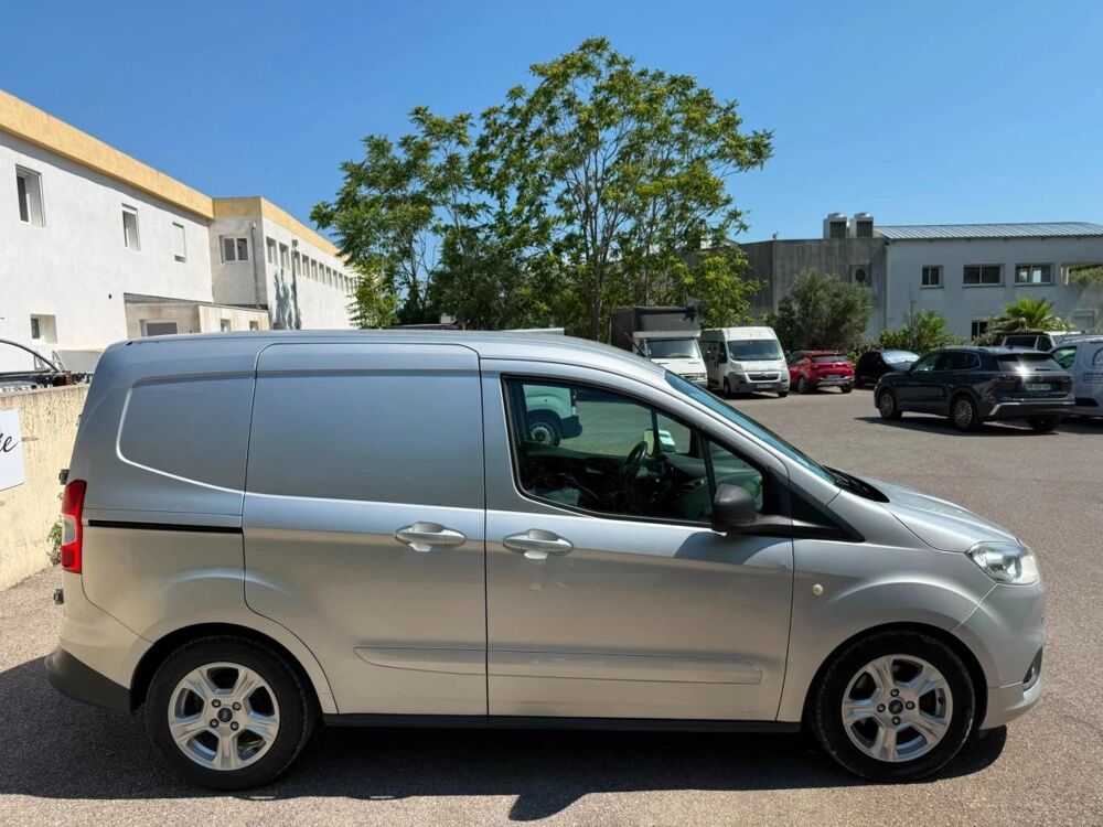 Transit 2019 occasion 83390 CUERS