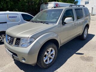 Pathfinder 2.5 DCI 170 PLATINUM 4WD 2009 occasion 84320 ENTRAIGUES-SUR-LA-SORGUE