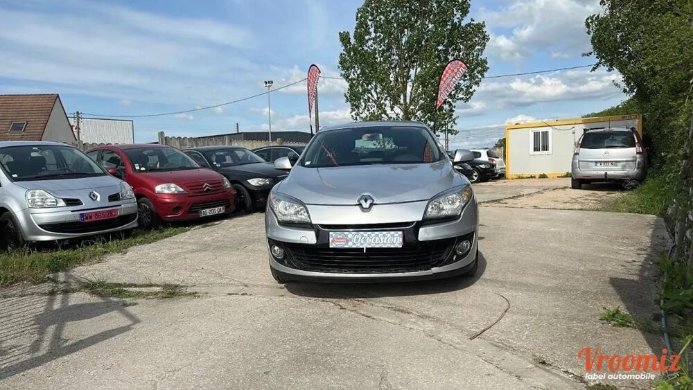 M&eacute;gane ESTATE 1.5 DCI 110 BOSE EDC BVA 2013 occasion 45520 Cercottes