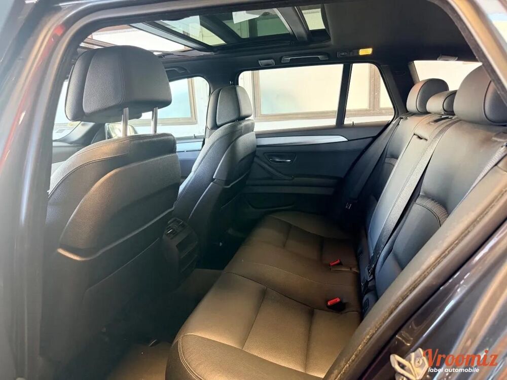 S&eacute;rie 5 TOURING 2.0 520 D 190 EXECUTIVE XDRIVE BVA 2016 occasion 41000 Blois