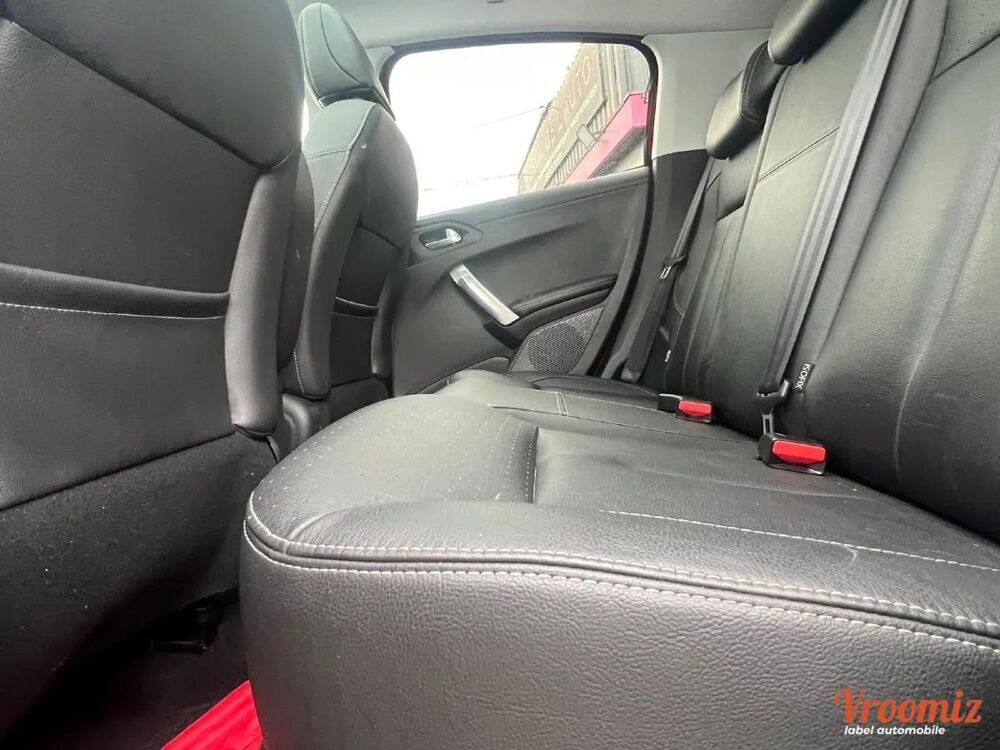 208 1.2 VTI 82 FELLING ETG BO&Icirc;TE AUTOMATIQUE 5P 2015 occasion 78310 Coigni&egrave;res