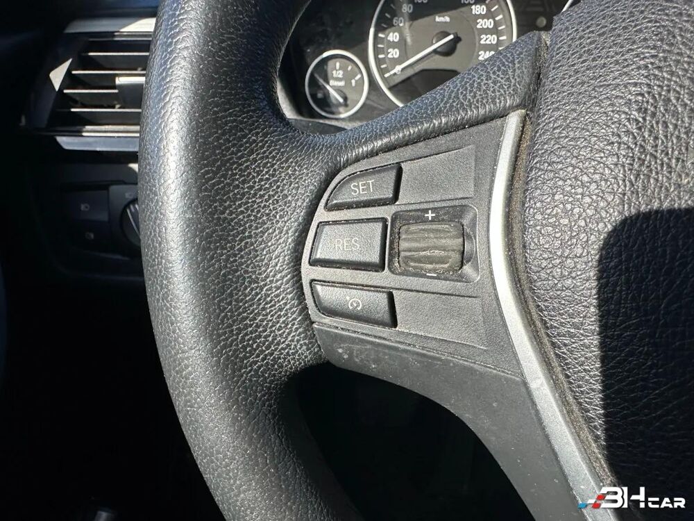 S&eacute;rie 3 3.0 330 D 260 LUXURY XDRIVE BVA 2013 occasion 33980 Audenge
