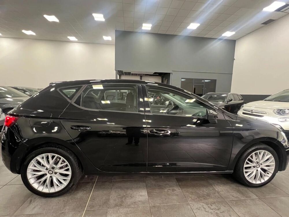 Leon 2019 occasion 69800 SAINT-PRIEST