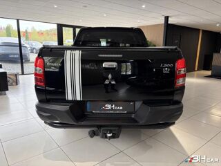 L200 DOUBLE CAB 2.4 DID 180 INSTYLE 4WD BVA 2016 occasion 45450 Fay-aux-Loges