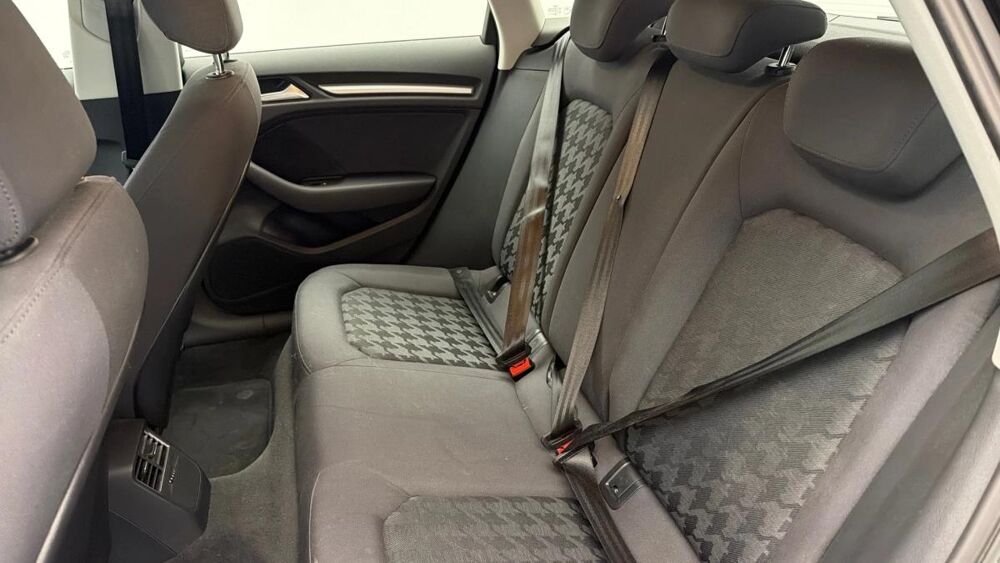 A3 2.0 TDI 150 AMBIENTE 2014 occasion 59223 Roncq
