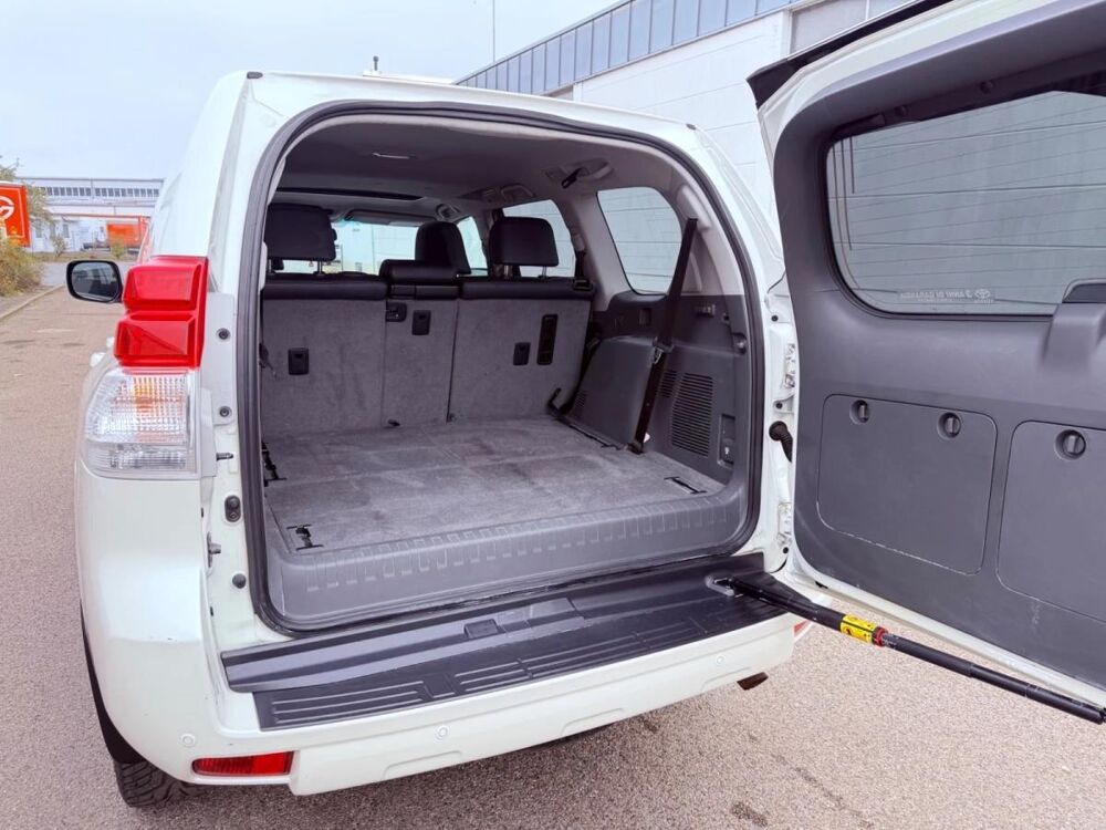 Land Cruiser 3.0 D4D 190 60EME ANNIVERSARY 4X4 BVA 2012 occasion 83260 LA CRAU