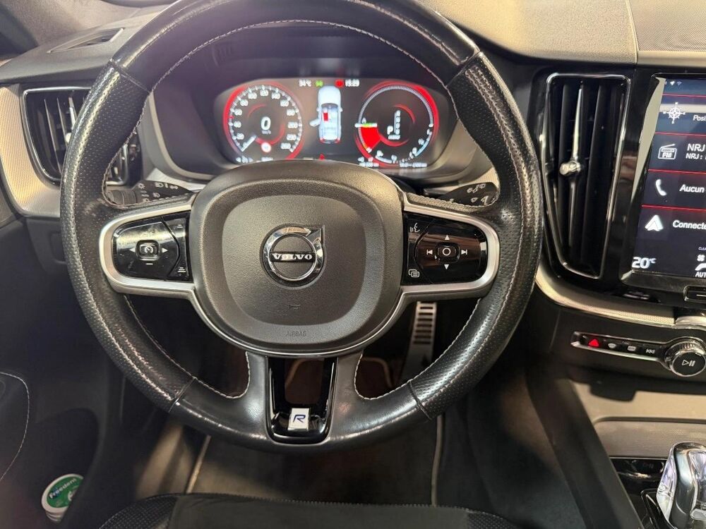 XC60 T8 TWIN R Design Plug-In Hybrid AWD 2018 occasion 62400 B&eacute;thune