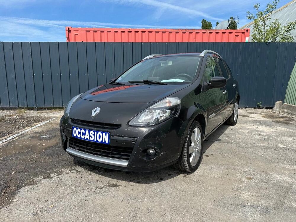 Clio ESTATE 1.2 TCE 100 DYNAMIQUE TOMTOM 2011 occasion 51430 TINQUEUX